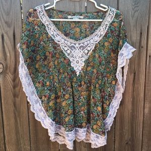 Floral top with white lace detailing